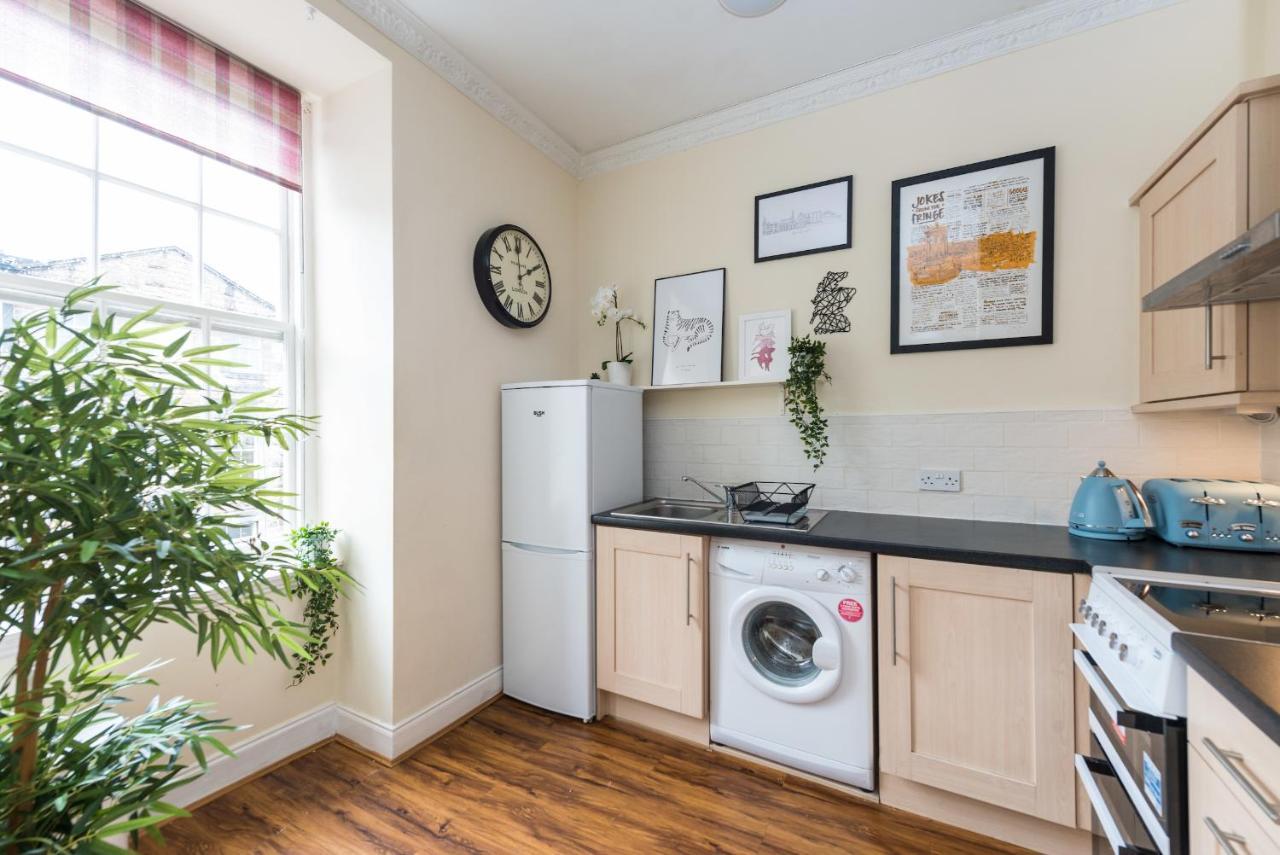 Bright And Modern 2 Bed Apartment Edinburg Exteriör bild